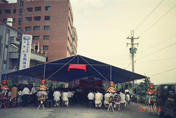 r001-006.jpg