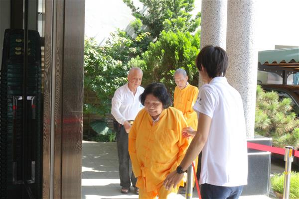 報到9